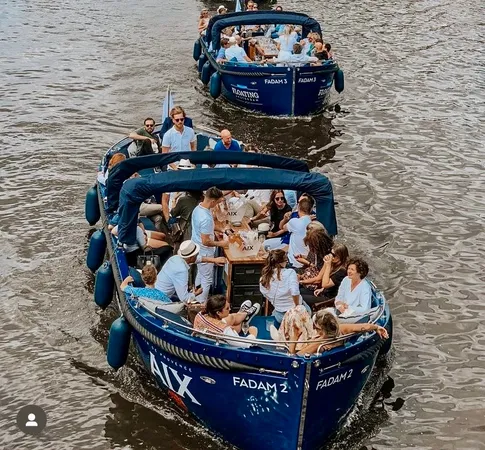 Het Floating Amsterdam team